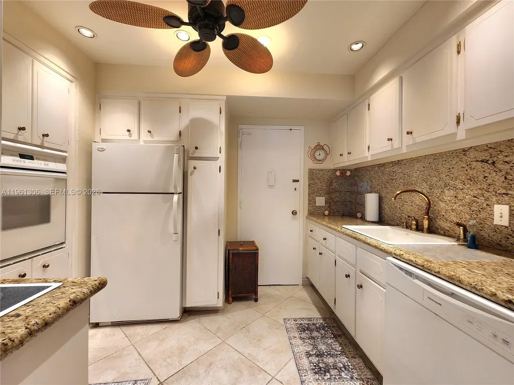 3505 S Ocean Drive Hollywood FL 33019