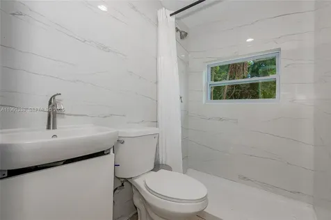 4121 SW 3rd Street Plantation FL 33317