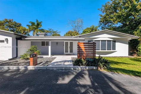 4121 SW 3rd Street Plantation FL 33317
