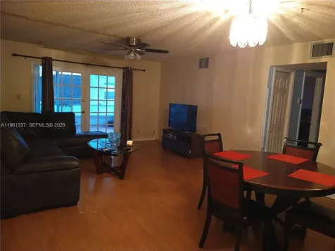 7554 Stirling Road Davie FL 33024