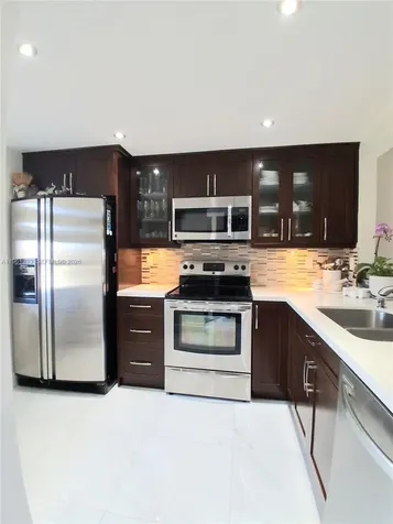 2635 NW 104th Avenue Sunrise FL 33322