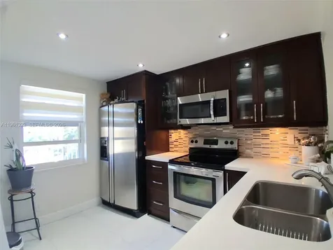 2635 NW 104th Avenue Sunrise FL 33322