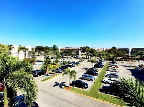 2635 NW 104th Avenue Sunrise FL 33322