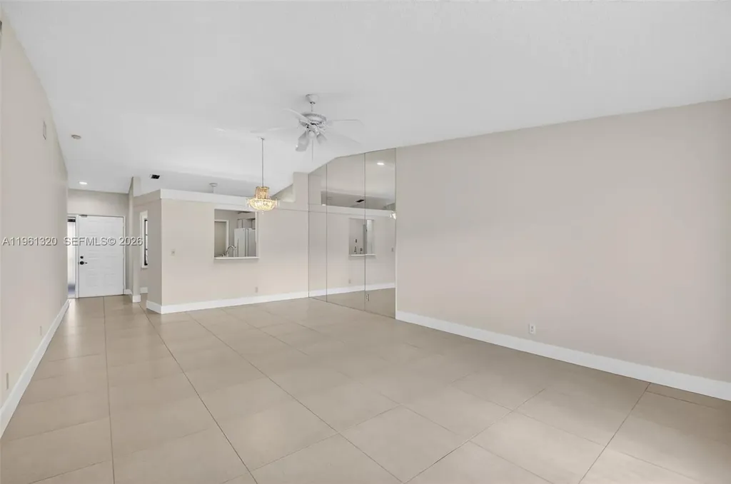 8200 Whispering Palm Drive Boca Raton FL 33496