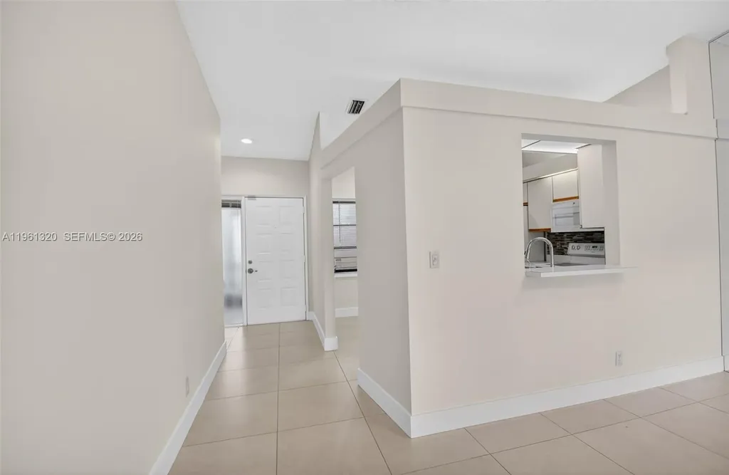 8200 Whispering Palm Drive Boca Raton FL 33496