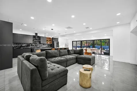 112 NW 53rd Street Miami FL 33127