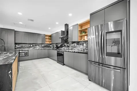 112 NW 53rd Street Miami FL 33127
