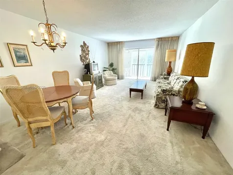 5100 Washington Street Hollywood FL 33021
