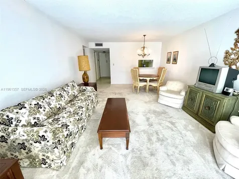 5100 Washington Street Hollywood FL 33021