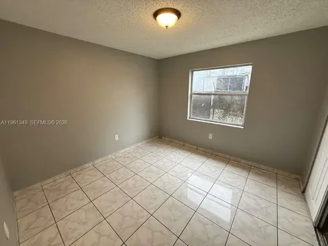2721 NW 23rd Court Miami FL 33142