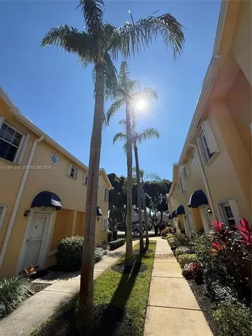 232 Waterside Drive Hypoluxo FL 33462