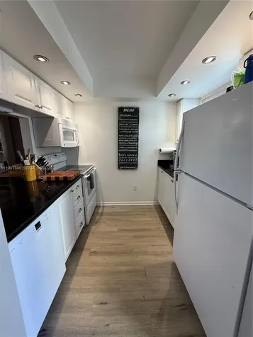 232 Waterside Drive Hypoluxo FL 33462
