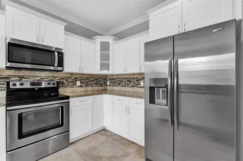 1518 Maple Drive Weston FL 33327