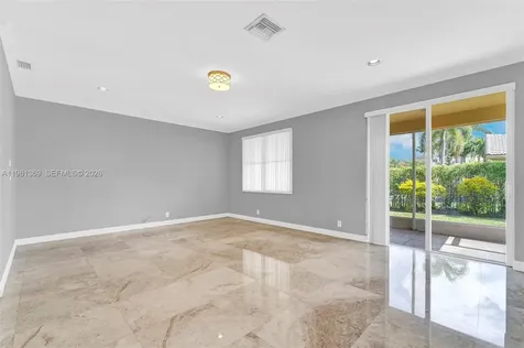 1518 Maple Drive Weston FL 33327