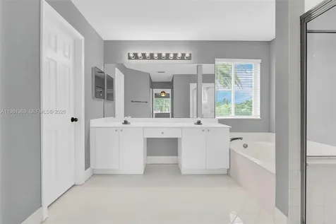 1518 Maple Drive Weston FL 33327