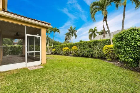 1518 Maple Drive Weston FL 33327