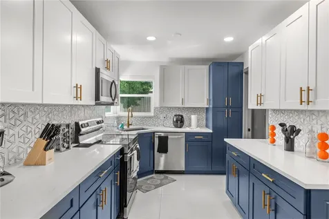 390 NW 40th Street Deerfield Beach FL 33064