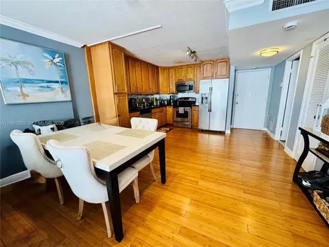 18051 Biscayne Boulevard Aventura FL 33160