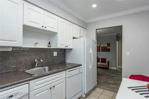 2501 S Ocean Drive Hollywood FL 33019