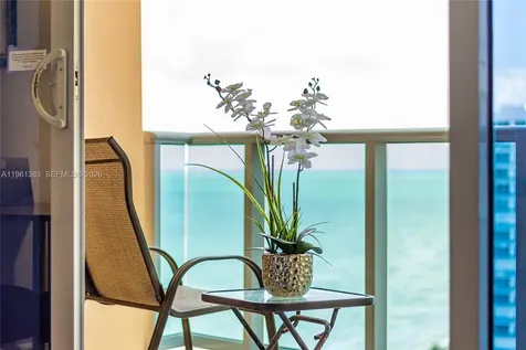 2501 S Ocean Drive Hollywood FL 33019