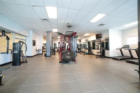2501 S Ocean Drive Hollywood FL 33019