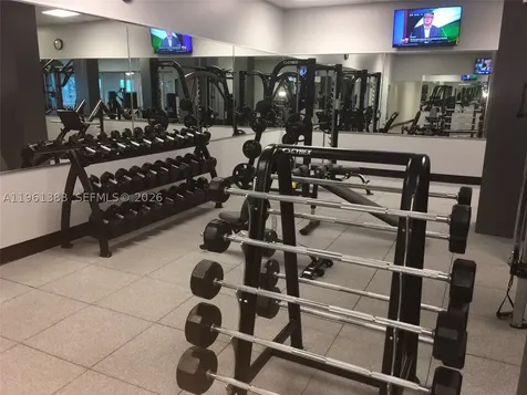 2501 S Ocean Drive Hollywood FL 33019