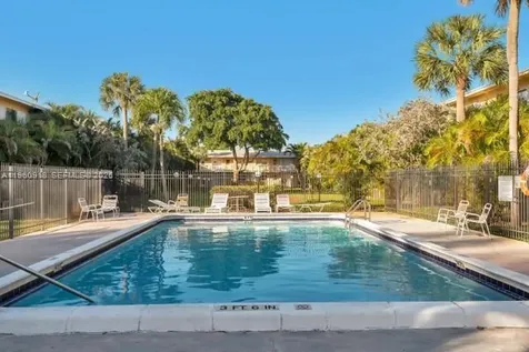 550 SE 2nd Avenue Deerfield Beach FL 33441