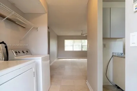 550 SE 2nd Avenue Deerfield Beach FL 33441