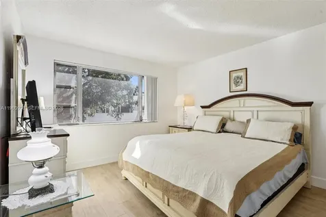 310 S Cypress Road Pompano Beach FL 33060