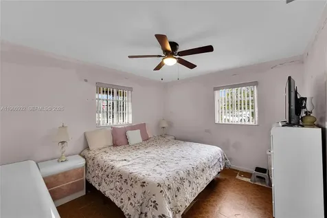 6141 Funston Street Hollywood FL 33023