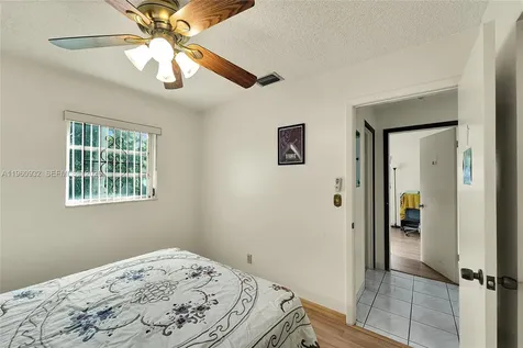 6141 Funston Street Hollywood FL 33023