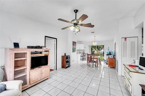 6141 Funston Street Hollywood FL 33023