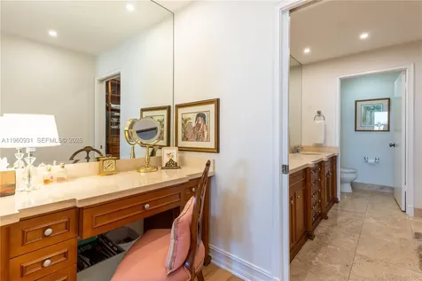 151 Crandon Boulevard Key Biscayne FL 33149