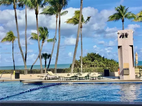 151 Crandon Boulevard Key Biscayne FL 33149