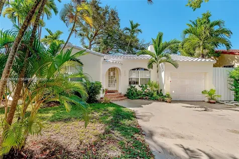 1750 SW 16th Street Miami FL 33145