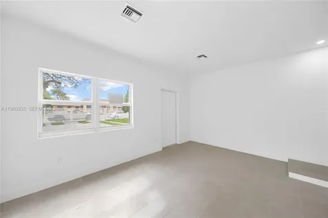 529 NW 56th Street Miami FL 33127