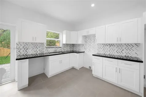 529 NW 56th Street Miami FL 33127