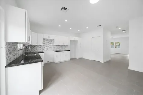 529 NW 56th Street Miami FL 33127