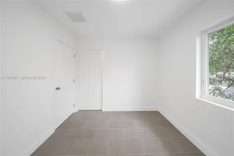 529 NW 56th Street Miami FL 33127