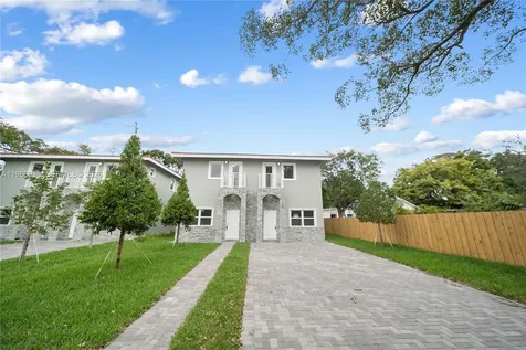 529 NW 56th Street Miami FL 33127