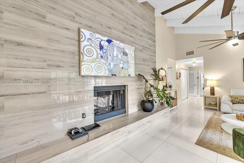 311 NW 101st Terrace Coral Springs FL 33071