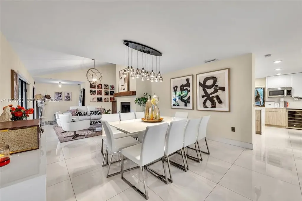 311 NW 101st Terrace Coral Springs FL 33071