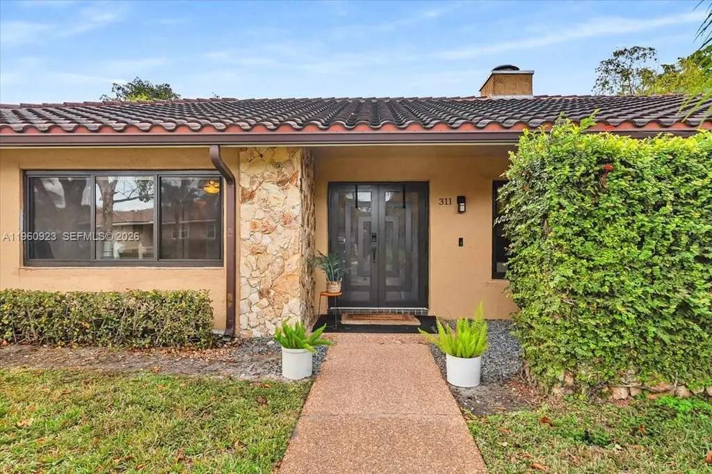 311 NW 101st Terrace Coral Springs FL 33071