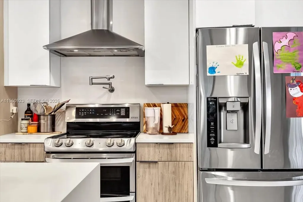 311 NW 101st Terrace Coral Springs FL 33071