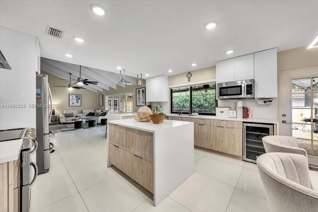 311 NW 101st Terrace Coral Springs FL 33071