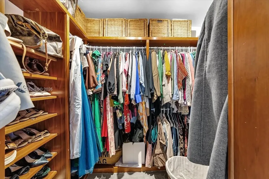 311 NW 101st Terrace Coral Springs FL 33071