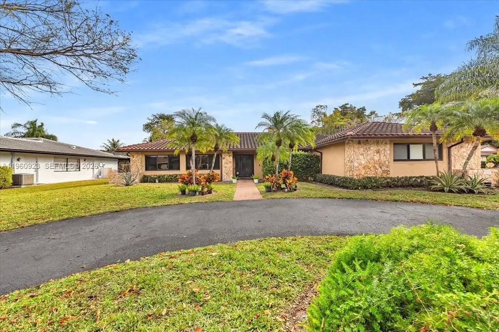 311 NW 101st Terrace Coral Springs FL 33071