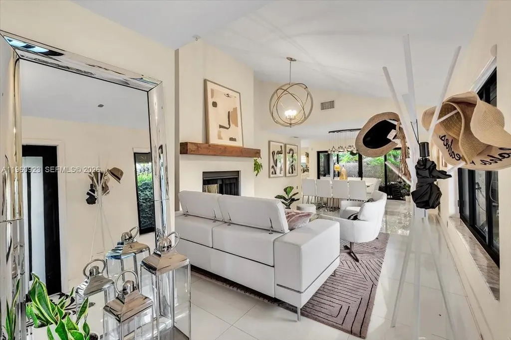 311 NW 101st Terrace Coral Springs FL 33071