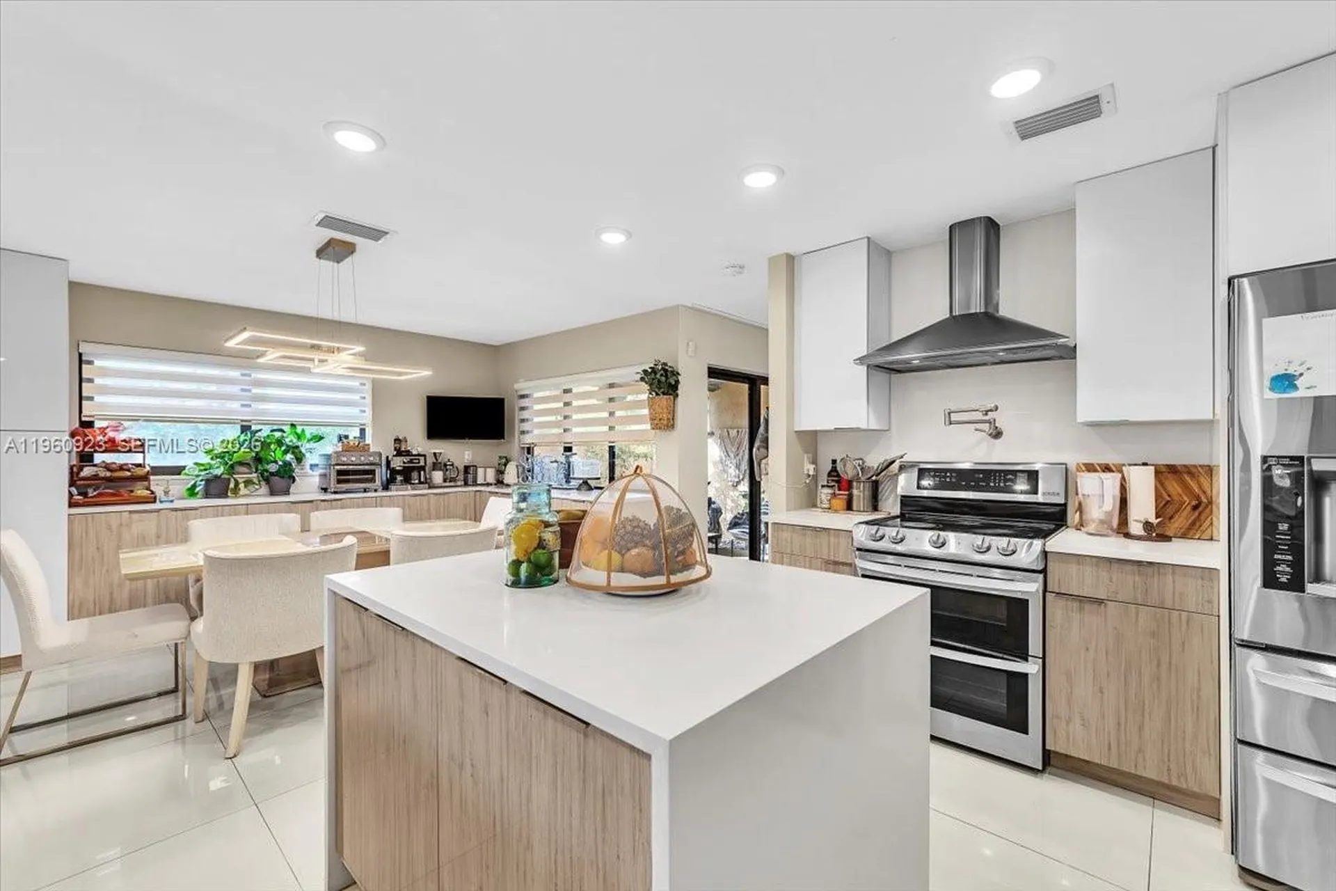 311 NW 101st Terrace Coral Springs FL 33071