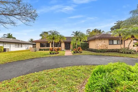 311 NW 101st Terrace Coral Springs FL 33071